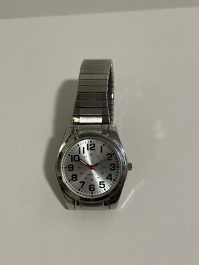 Classic Accutime Quartz Watch with White Dial (Working)